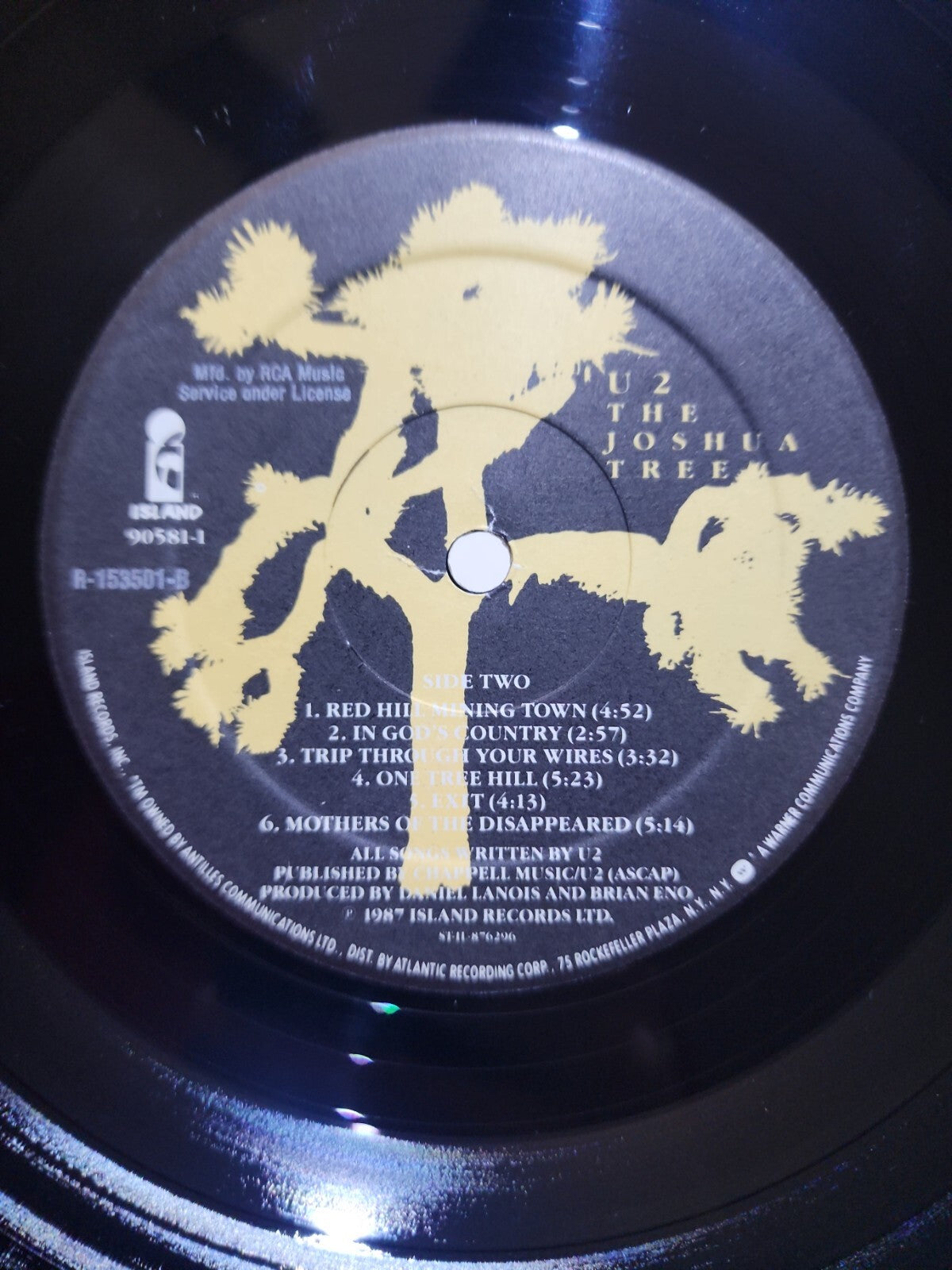 U2 JOSHUA TREE EX/VG+ 1987 RCA ISLAND USED VINYL LP LYRICS POSTER R-153501