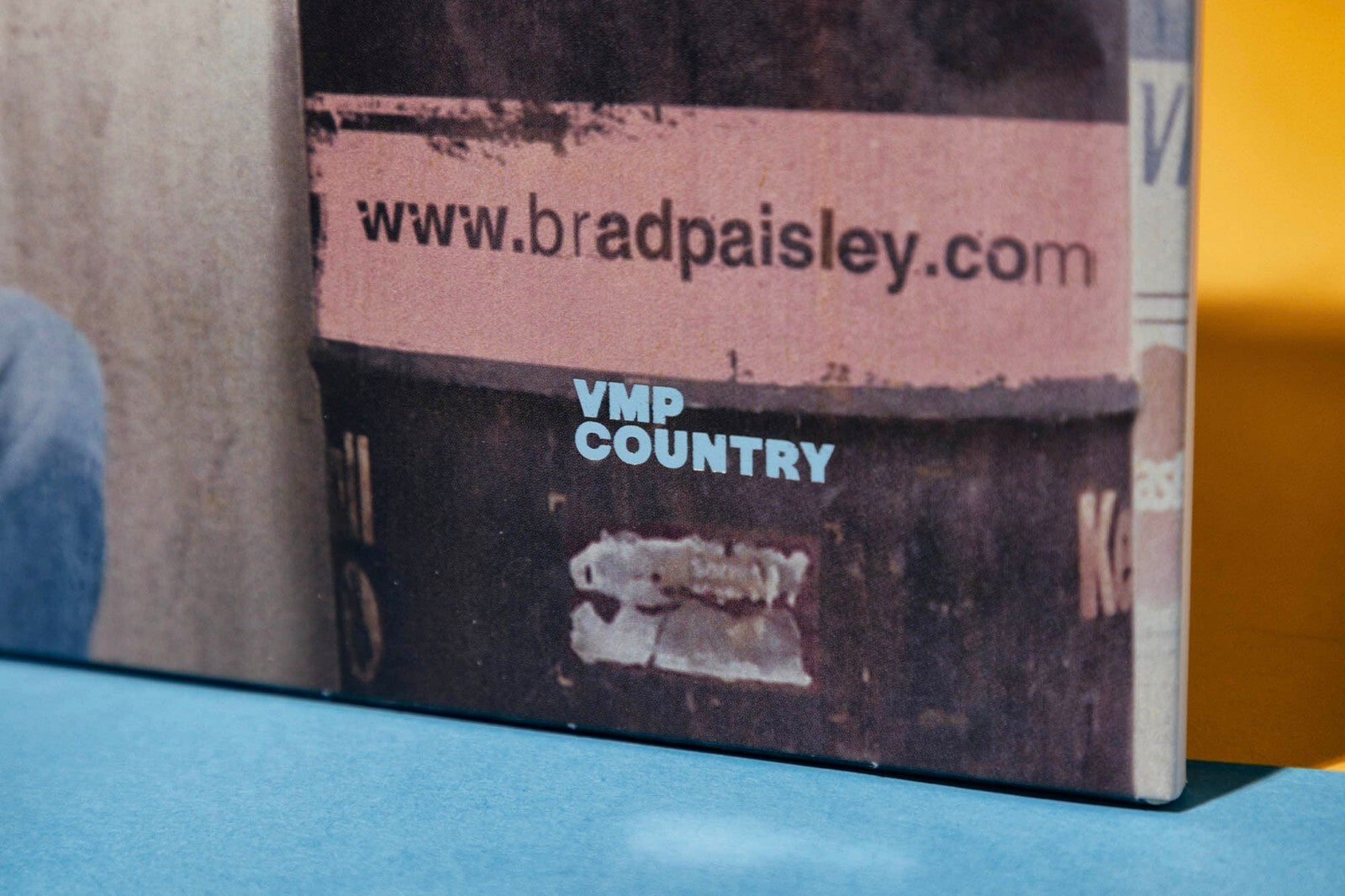 BRAD PAISLEY 5TH GEAR LIMITED YELLOW BLUE VINYL LP TICKS ONLINE LETTER TO ME NEW